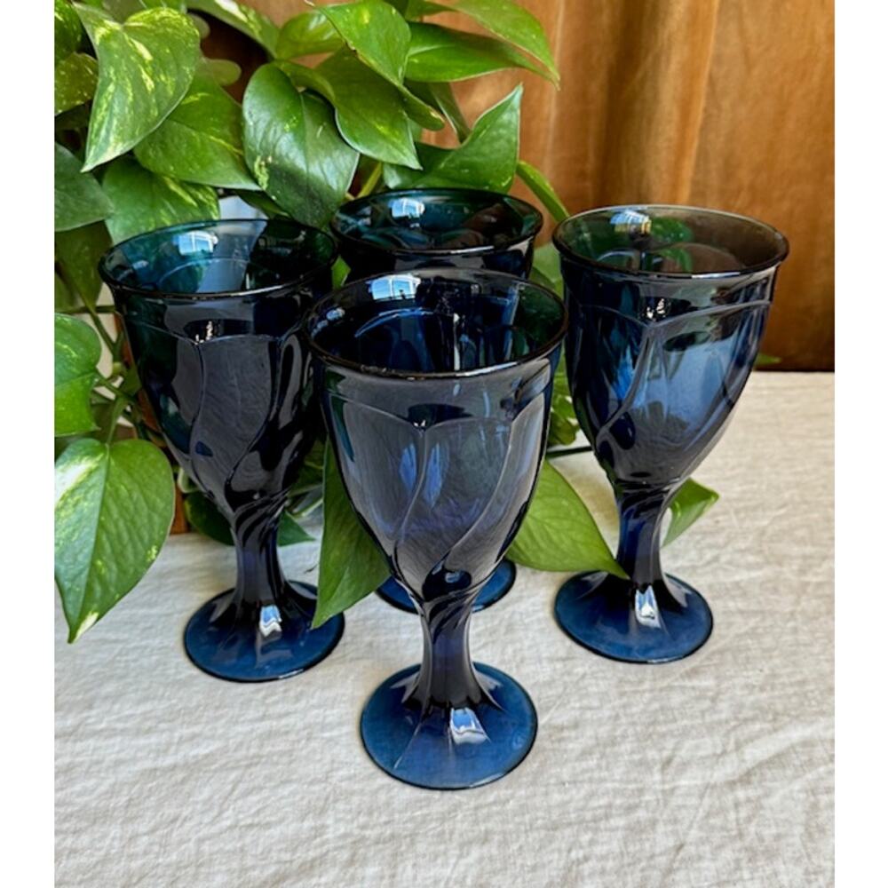 Vintage Noritake Sweet Swirl in Dark Blue Set of Four